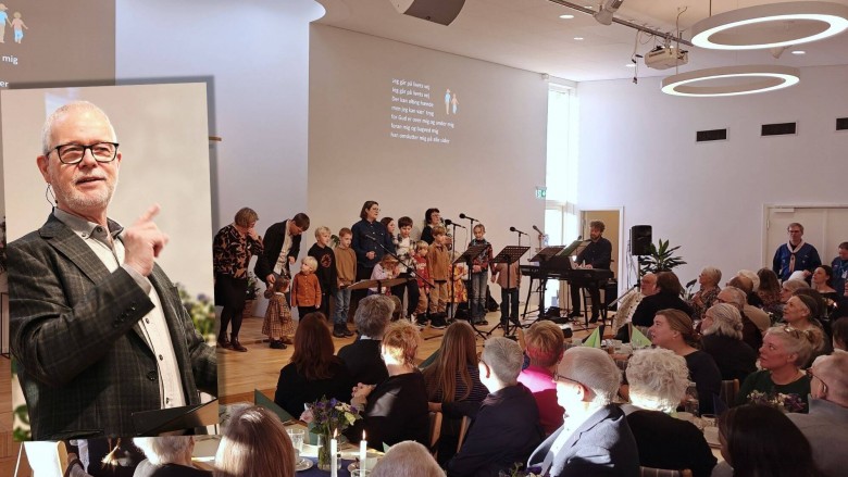 En overvældende afsked